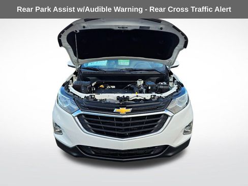 Used 2018 Chevrolet Equinox LT image 17
