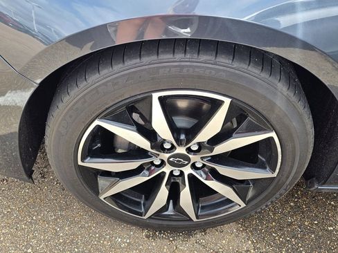 Used 2020 Chevrolet Malibu RS FWD image 11