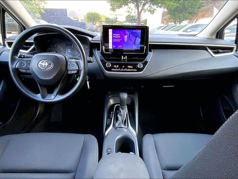 Used 2024 Toyota Corolla LE FWD image 15
