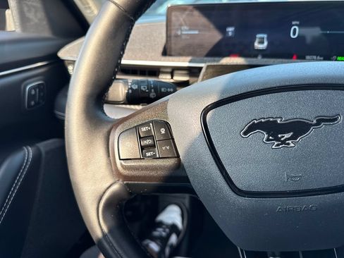 Used 2025 Ford Mustang Mach-E Premium AWD/4WD image 32
