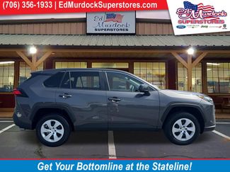 Used 2024 Toyota RAV4 LE FWD video 1