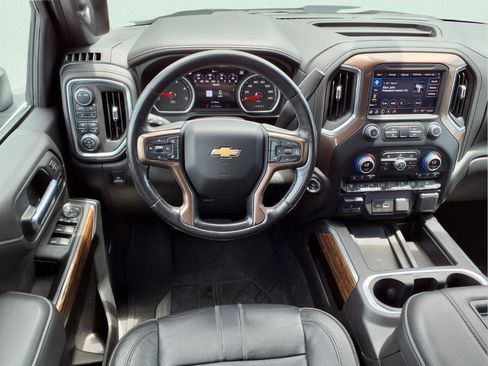 Used 2022 Chevrolet Silverado 2500 High Country AWD/4WD image 7