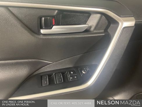 Used 2025 Toyota RAV4 XLE FWD image 21