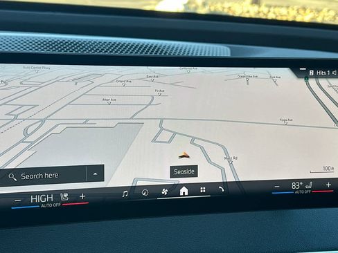 Used 2025 BMW iX xDrive50 image 22