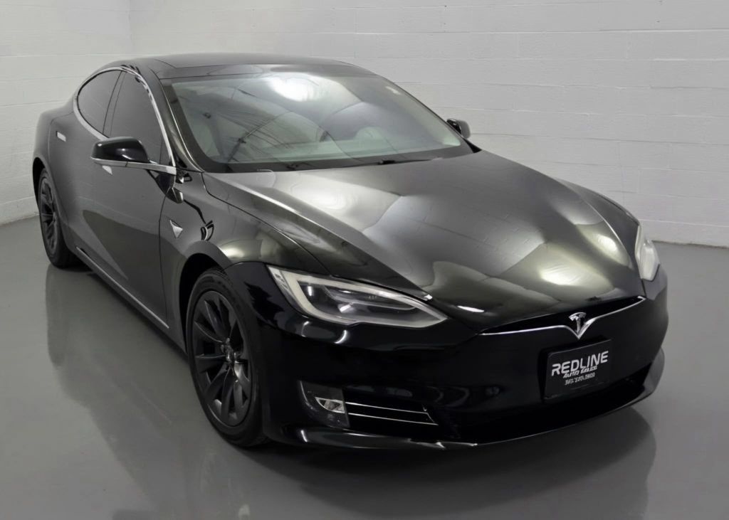 Used 2018 Tesla Model S 100D AWD/4WD image 4