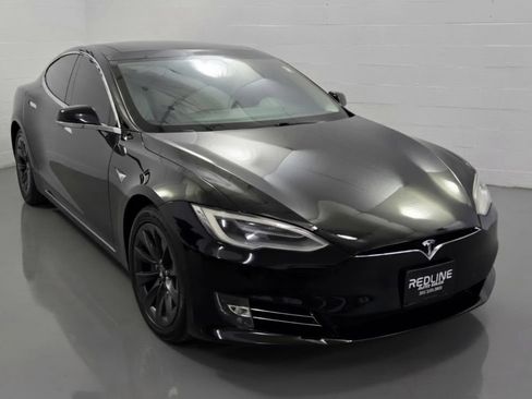Used 2018 Tesla Model S 100D AWD/4WD image 4