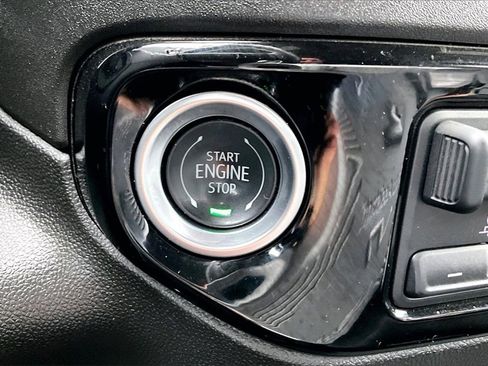 Used 2025 Chevrolet Silverado 2500 LT w/ Trail Boss Package image 31