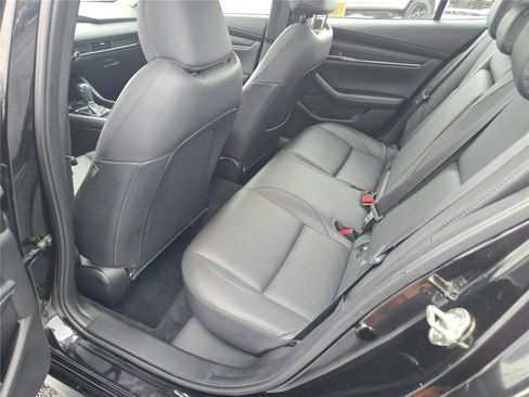 Used 2025 MAZDA MAZDA3 s image 19