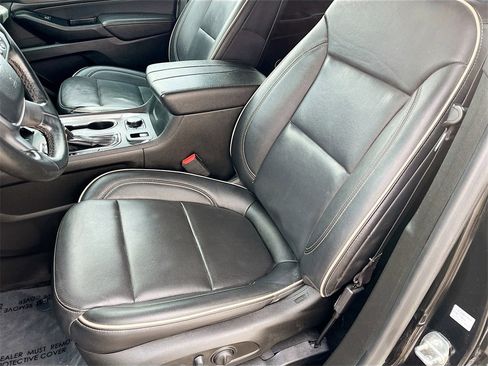 Used 2023 Chevrolet Traverse Premier w/ LPO, Floor Liner Package image 20
