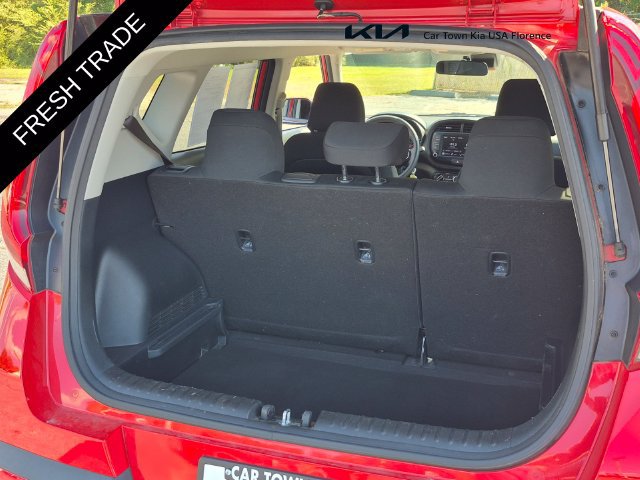 Certified 2022 Kia Soul LX w/ Technology Package FWD image 4