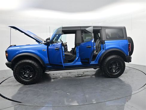 Used 2022 Ford Bronco Wildtrak image 57