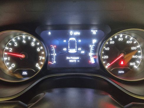 Used 2018 Jeep Compass Latitude w/ Popular Equipment Group image 23