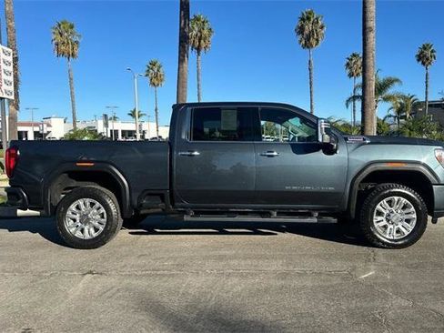 Used 2020 GMC Sierra 2500 Denali image 3