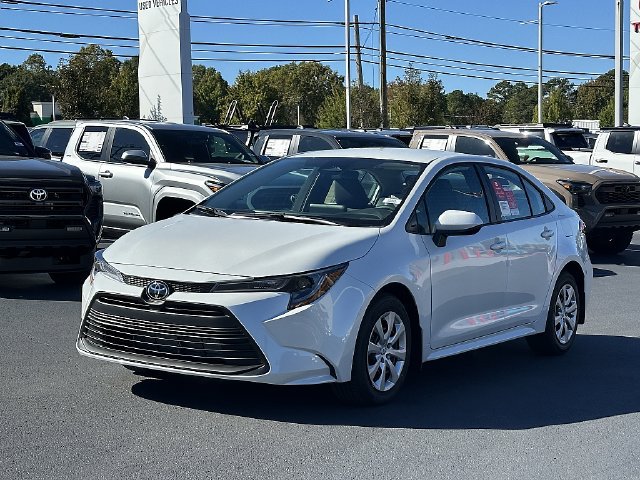New 2027 Toyota Corolla LE FWD image 4