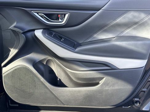 Used 2023 Subaru Forester Limited image 18