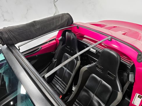 Used 2005 Lotus Elise image 8