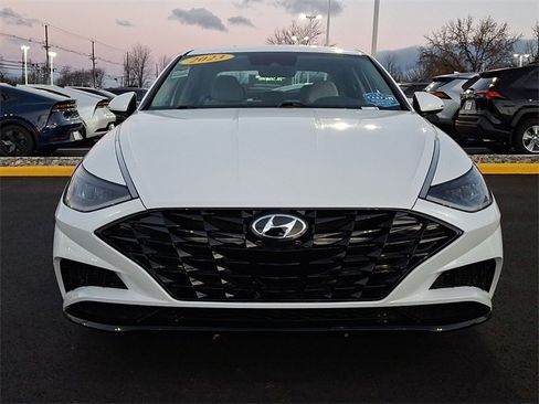 Used 2023 Hyundai Sonata SEL image 3