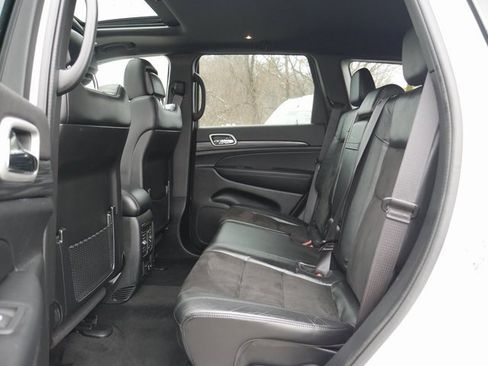 Used 2022 Jeep Grand Cherokee Laredo X image 14