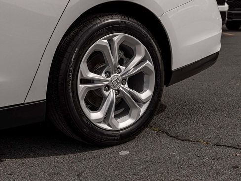 Used 2025 Honda Accord LX image 8