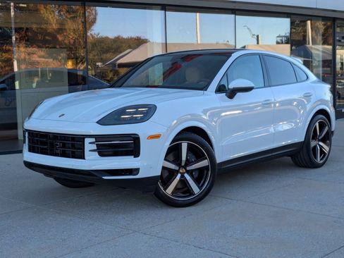 Certified 2026 Porsche Cayenne Coupe AWD/4WD image 1