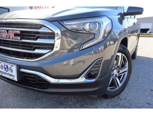 Used 2020 GMC Terrain SLT image 10