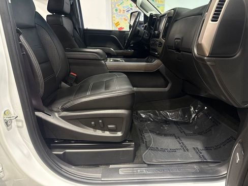 Used 2017 GMC Sierra 3500 Denali image 67