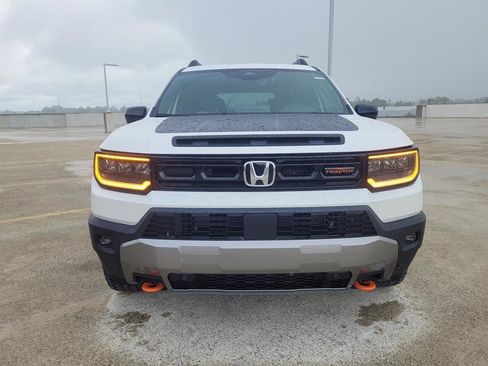 Certified 2026 Honda Passport TrailSport image 2