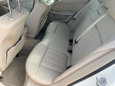 Used 2014 Mercedes-Benz E 550 E 550 4MATIC AWD 4dr Sedan image 11