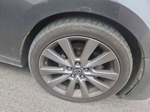 Used 2019 MAZDA MAZDA3 Sedan w/ Select Package image 2