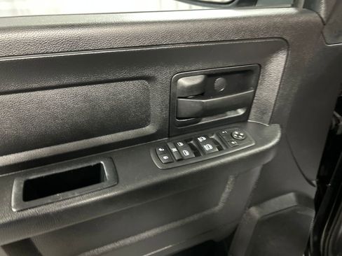 Used 2017 RAM 1500 Express image 14