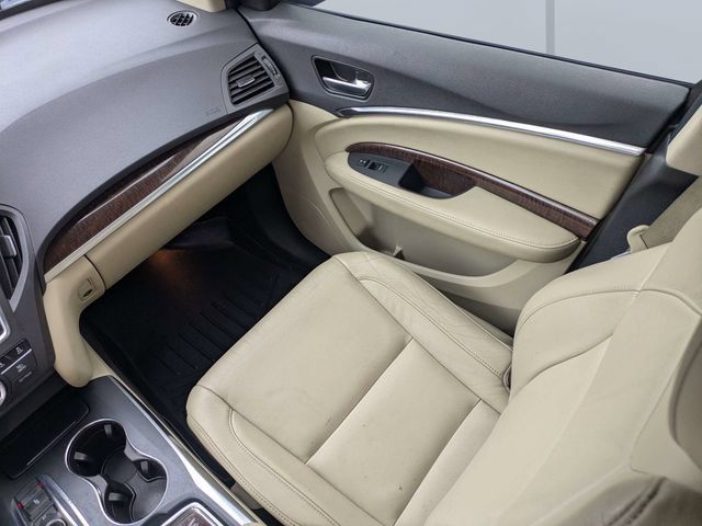 Used 2017 Acura MDX w/ Technology Package AWD/4WD image 18