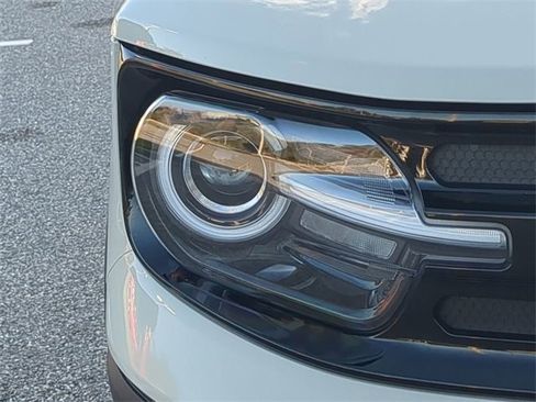 Used 2024 Ford Bronco Sport Outer Banks w/ Tech Package image 10