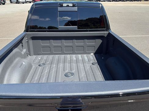 Used 2026 RAM 2500 Laramie w/ Night Edition AWD/4WD image 5