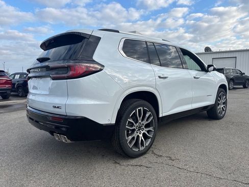 New 2026 GMC Acadia Denali Ultimate w/ LPO, Floor Liner Package image 6