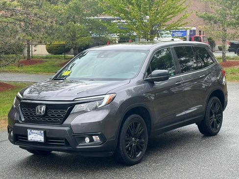 Used 2021 Honda Passport Sport image 3