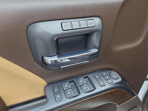 Certified 2018 GMC Sierra 1500 Denali w/ Denali Ultimate Package image 15