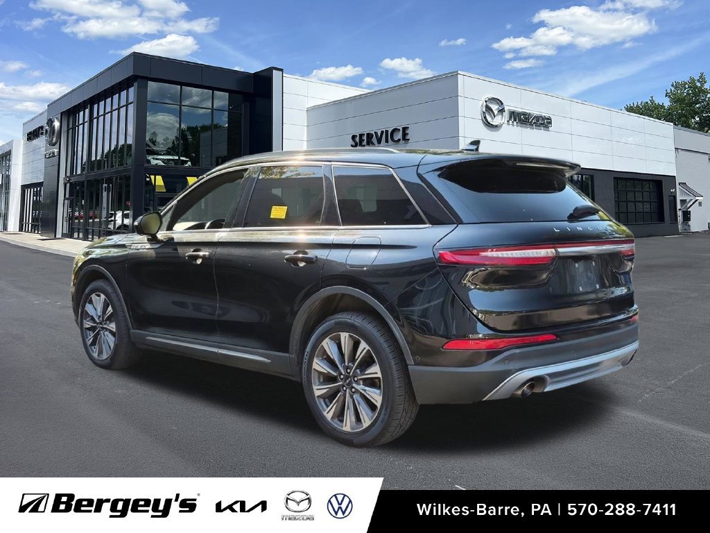 Used 2021 Lincoln Corsair Reserve w/ Equipment Group 201A AWD/4WD image 16