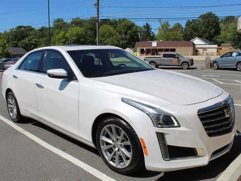 Used 2019 Cadillac CTS Luxury RWD image 3