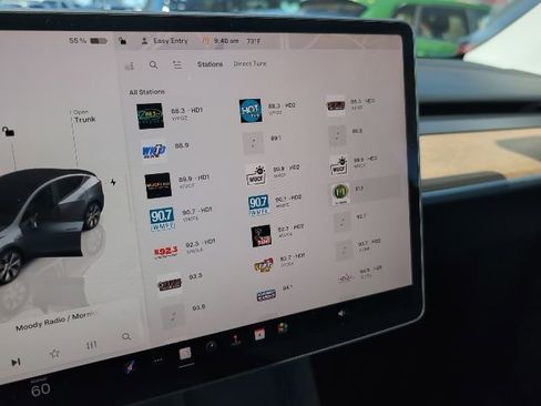 Used 2023 Tesla Model Y Long Range image 16