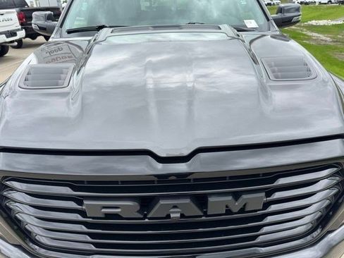 New 2026 RAM 1500 Laramie AWD/4WD image 41