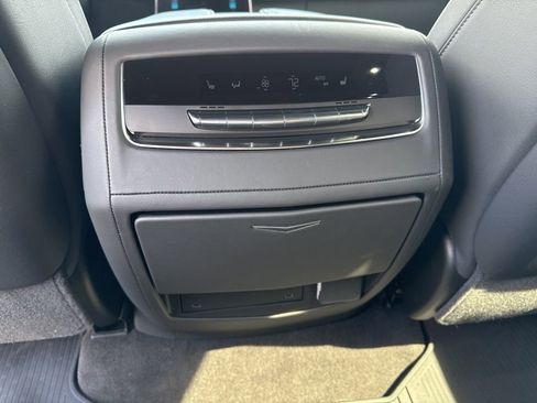 Used 2025 Cadillac Escalade Sport w/ Touring Package AWD/4WD image 12