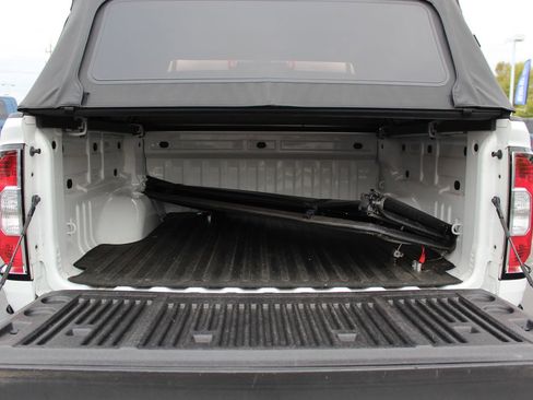 Used 2019 GMC Canyon Base w/ Convenience Package image 19