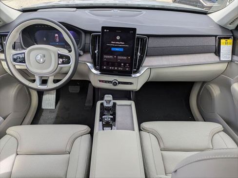New 2026 Volvo XC90 T8 Ultra w/ Protection Package Premier AWD/4WD image 11