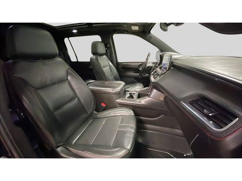 Used 2021 Chevrolet Suburban RST w/ Luxury Package AWD/4WD image 19
