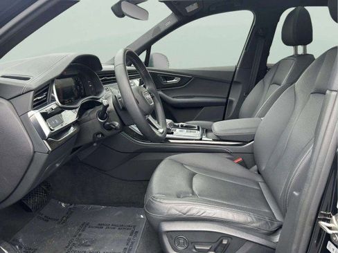 Used 2025 Audi Q7 Premium Plus image 17