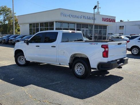 Used 2023 Chevrolet Silverado 1500 W/T w/ WT Value Package AWD/4WD image 5