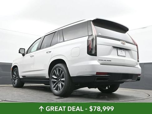 Used 2024 Cadillac Escalade Sport Platinum w/ LPO, Floor Liner Package AWD/4WD image 58
