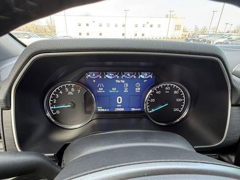 Used 2022 Ford F150 XLT w/ Equipment Group 302A High image 6