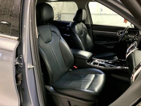 Used 2021 Kia Sorento SX image 8