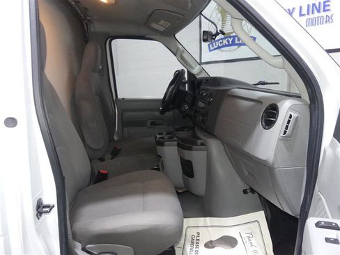 Used 2021 Ford E-350 and Econoline 350 Super Duty w/ Power Windows & Locks Group image 16